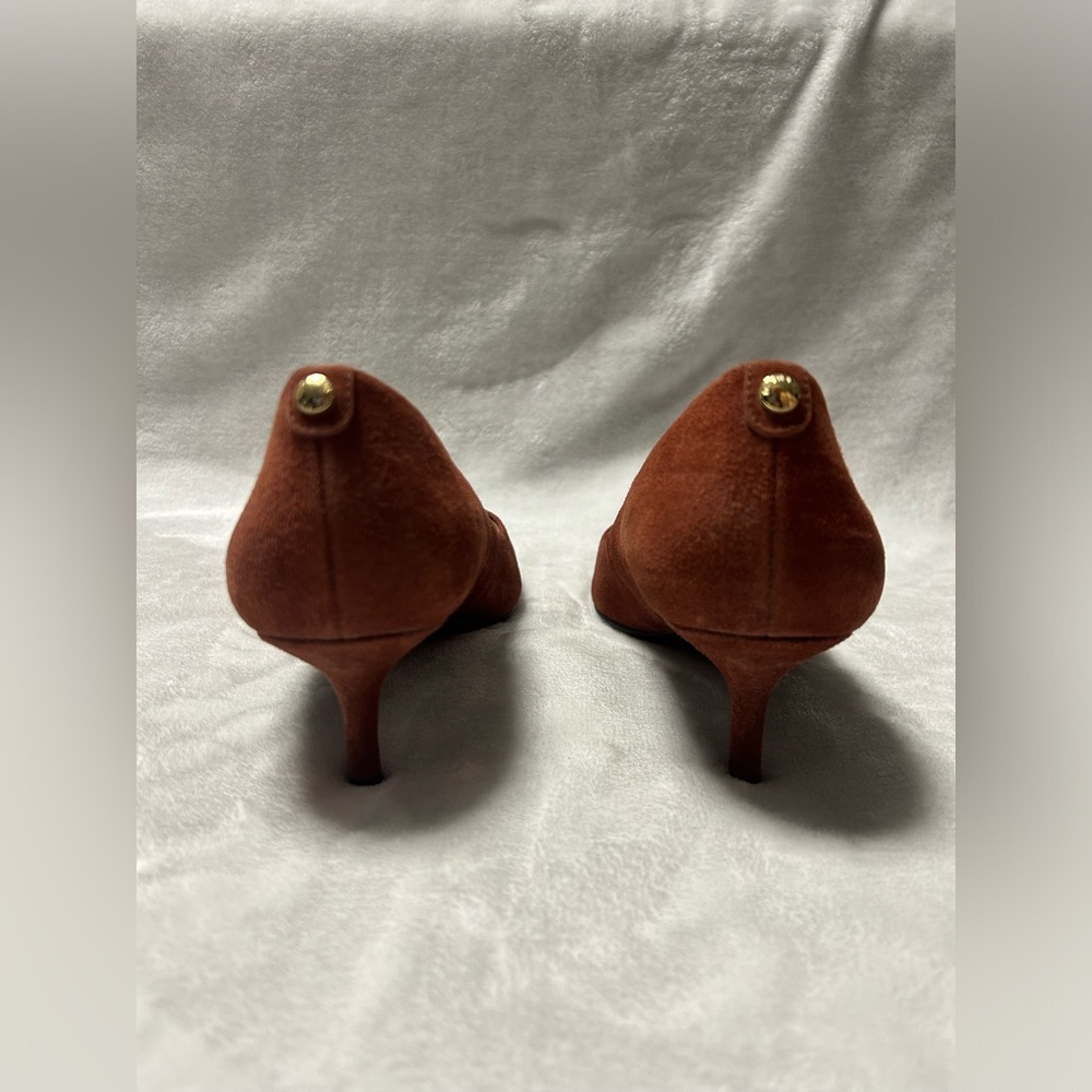 Women’s Michael Kors brown Suede close pointed toe pumps kitten heels size 7.5 - Picture 6 of 11